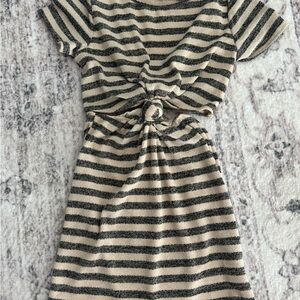Black and Cream Dolman Sleeve Mini Sheath Dress